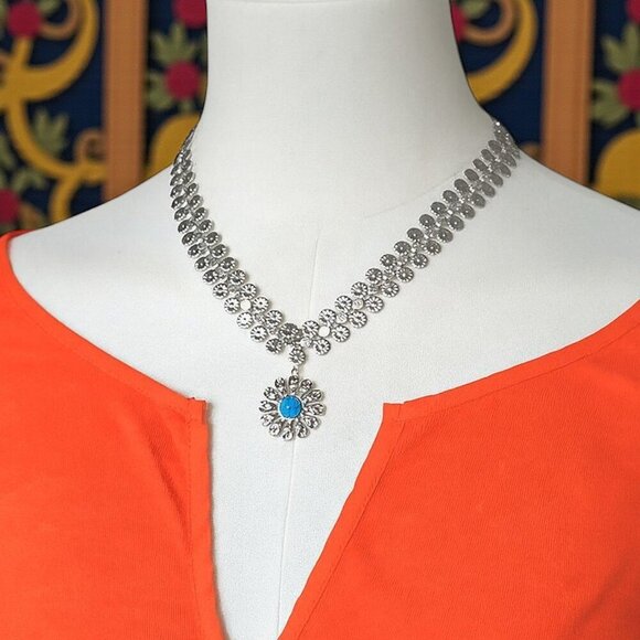 🆕Vintage Style Boho Chic Stainless Steel Wide Flower Necklace Turquoise Accent - Picture 1 of 14